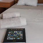 Crabhouse Gostinjska kuća 3*